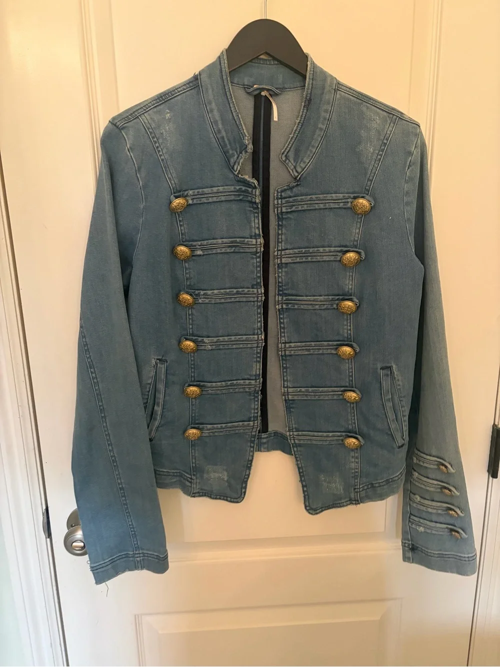 Vintage Free People Light Blue Military-Style Denim Jacket with Gold Buttons - Picture 3 of 10
